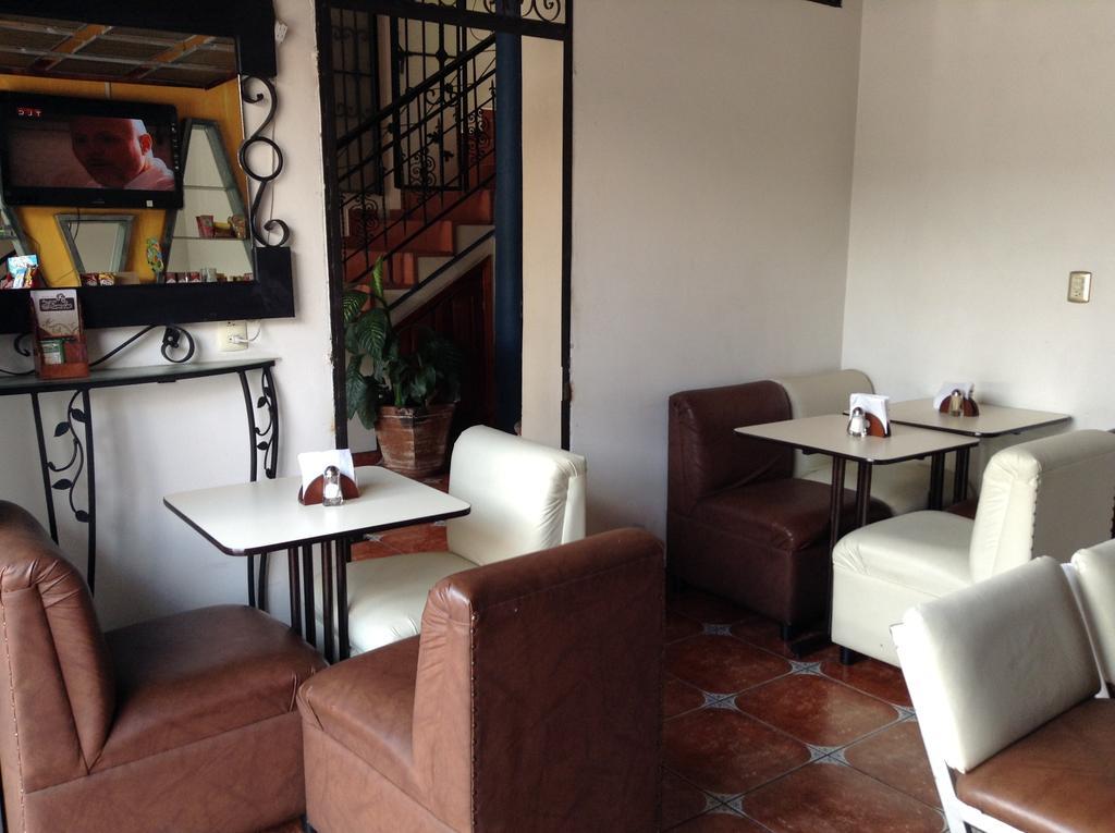Los Faroles Hotel Uruapan (Michoacan) Eksteriør bilde