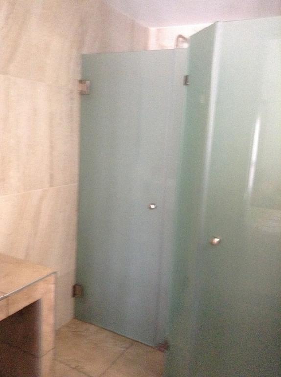 Los Faroles Hotel Uruapan (Michoacan) Rom bilde