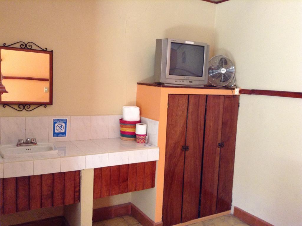 Los Faroles Hotel Uruapan (Michoacan) Rom bilde